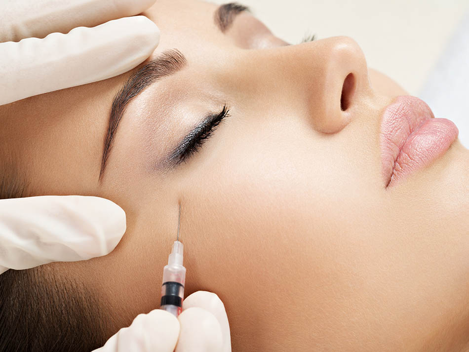relleno-ojeras-ibiza-doctora-yasmin-al-adib relleno-ojeras-ibiza-doctora-yasmin-al-adib